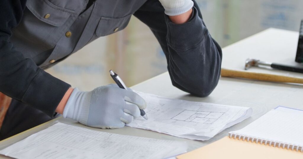 秋田県で施工管理として働くのに必要な資格とスキル